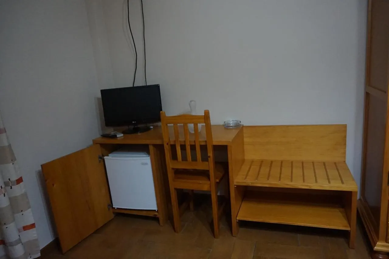 Hostal Ana Alhama de Granada Guest house